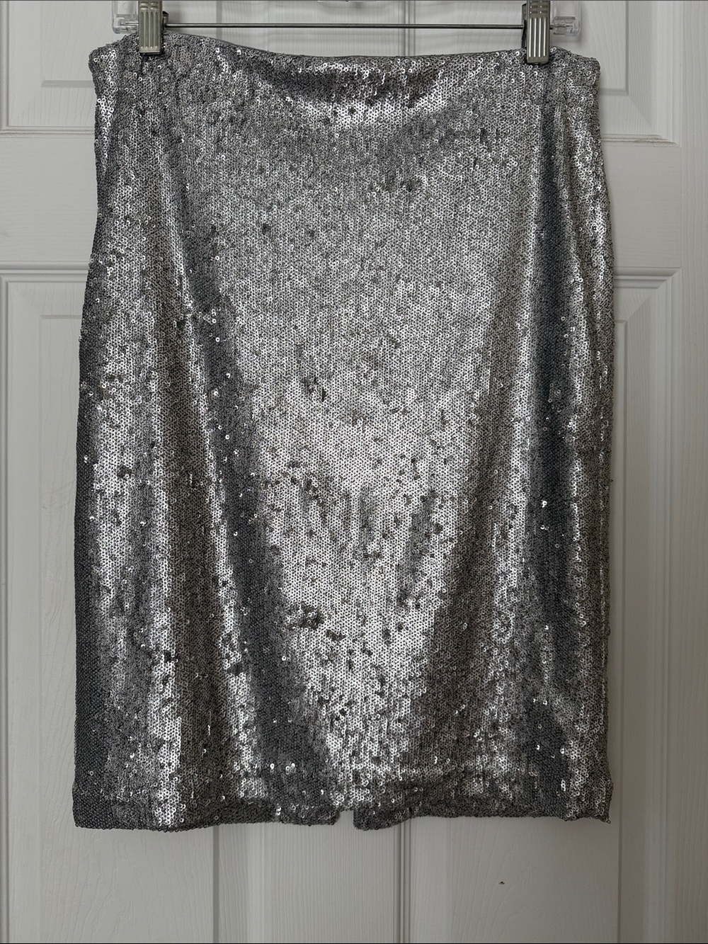 White House Black Market Size 8 Silver Sequin Pencil Skirt